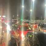 axe-koumassi-gonzagueville-marcher-pour-braver-les-embouteillages-et-sauver-son-emploi-reportage