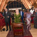 messe-anticipee-de-noel-2024-mme-dominique-ouattara-celebre-la-noel-avec-les-populations-d-assinie-mafia