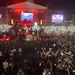 concert-himra-met-l-esplanade-du-parc-des-expositions-a-ses-pieds