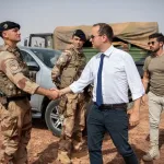 fermeture-des-bases-etrangeres-ousmane-sonko-met-la-braise-sur-la-pipe-de-diomaye-faye