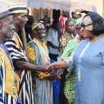 toulepleu-anne-desiree-ouloto-celebre-les-acquis-et-apporte-son-soutien-aux-populations