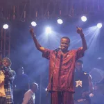 reveillon-feerique-a-daloa-un-concert-de-debordo-et-un-feu-d-artifice-pour-entrer-en-2025-en-beaute