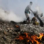 accra-un-incendie-ravage-le-marche-de-kantamanto-des-commerces-en-lambeau