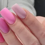 manucure-printemps-2025-5-teintes-de-vernis-qui-illuminent-vos-ongles