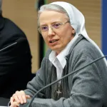 vatican-le-pape-francois-marque-l-histoire-en-nommant-une-femme-a-la-tete-d-un-dicastere