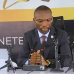 presidentielle-2025-kevin-fieni-koffi-promet-je-vais-reduire-le-gouvernement-a-10-et-construire