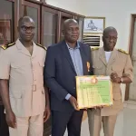 daloa-le-directeur-regional-des-transports-du-haut-sassandra-distingue-par-la-fonction-publique