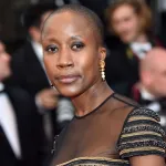 rokia-troare-apres-8-mois-de-prison-la-chanteuse-malienne-retrouve-enfin-la-liberte-en-belgique