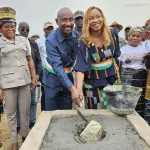 region-du-gbeke-la-pose-de-la-premiere-pierre-d-une-ecole-primaire-scelle-le-jumelage-bodokro-divo