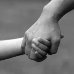 protection-de-l-enfance-en-france-un-appel-urgent-a-l-action-de-l-etat