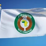 descente-des-drapeaux-du-burkina-mali-niger-la-cedeao-nouveau-format-plus-que-12-pays