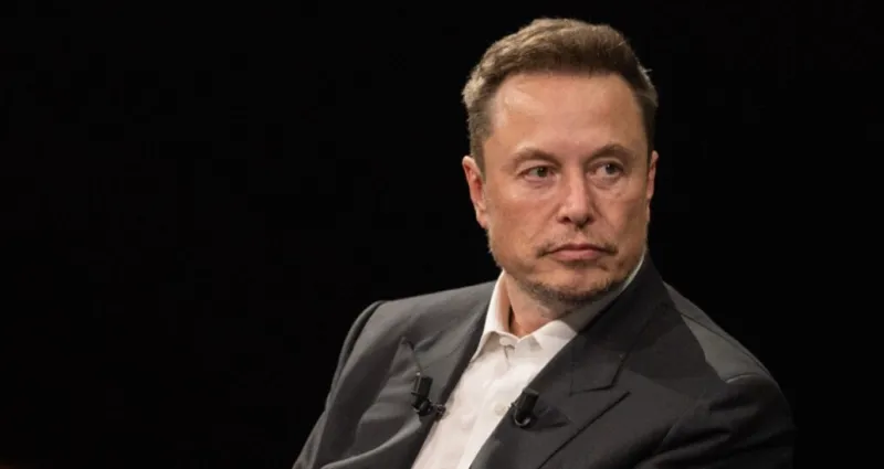 elon-musk-offre-plus-de-5-800-dollars-par-mois-pour-juste-apprendre-aux-robots-humanoides-a