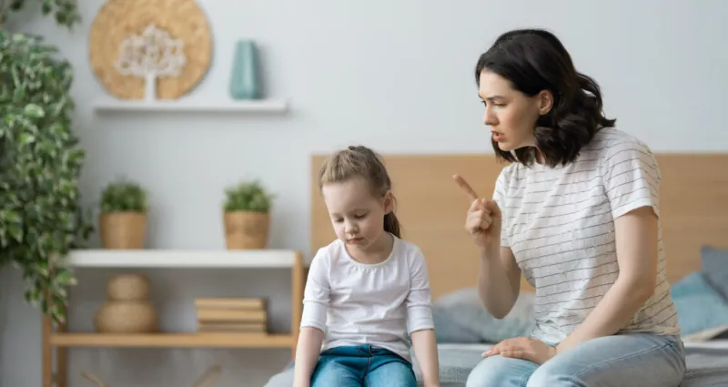 comment-mieux-parler-avec-son-enfant-15-questions-pour-des-echanges-riches-et-sinceres