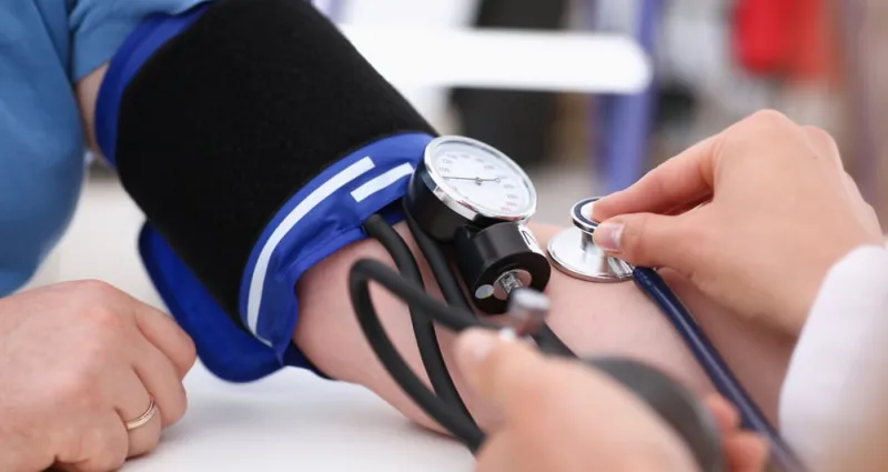 hypertension-5-astuces-naturelles-pour-combattre-l-hypertension-sans-medicaments