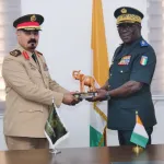 cooperation-militaire-le-cema-lassina-doumbia-recoit-le-major-ge-ne-ral-mohammed-almoghidi-cimct
