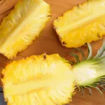 technique-cuisine-la-methode-infaillible-pour-decouper-un-ananas-sans-gaspillage