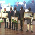 ordre-national-des-medecins-107-docteurs-ivoiriens-distingues-pour-leur-abnegation