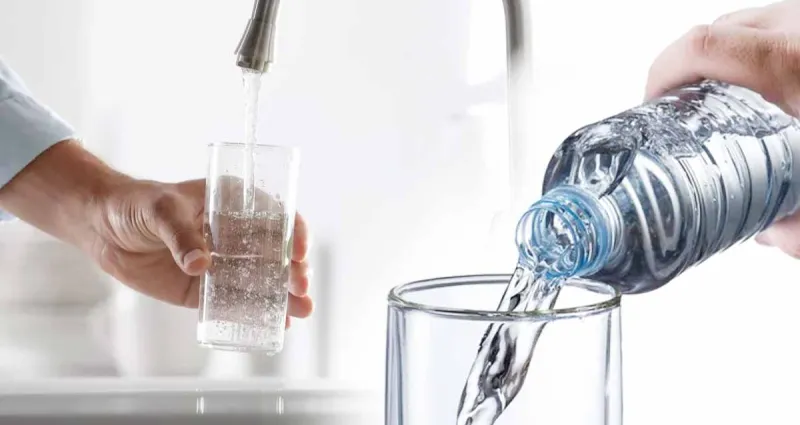 eau-du-robinet-ou-en-bouteille-5-erreurs-courantes-a-eviter-pour-proteger-votre-sante