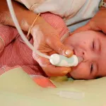 bebe-enrhume-comment-le-soulager-naturellement-avec-un-serum-efficace-et-des-gestes-simples