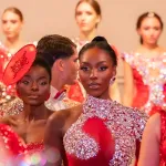 fashion-week-de-paris-olivia-yace-fait-monter-le-mercure