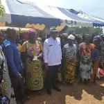 celebration-de-la-jif-2025-a-karafigue-dr-issa-malick-coulibaly-aux-cotes-des-femmes