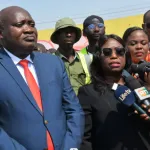 affichage-publicitaire-amadou-coulibaly-lance-une-operation-de-demantelement-de-5-000-dispositifs-irreguliers