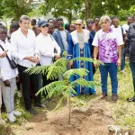 restauration-du-couvert-forestier-ivoirien-l-ulcm-entame-une-serie-de-planting-d-arbres