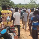 guiglo-l-acheteur-de-produits-abattu-par-des-braqueurs-inhume-la-ville-encore-sous-le-choc