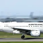 air-france-un-avion-fait-demi-tour-pour-une-affaire-de-telephone-vole-apres