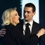 france-marine-le-pen-ineligible-la-cheffe-de-file-du-rn-sous-bracelet-electronique