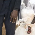 pour-son-mariage-cet-homme-vend-un-camion-dont-il-n-est-pas-le-proprietaire-a-plus-de-4-millions-fcfa