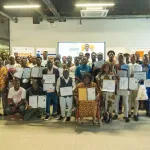 inclusion-numerique-des-techniciens-handicapes-formes-pour-integrer-le-secteur-de-la-reparation-mobile