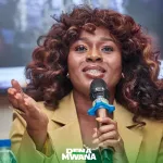 concert-au-parc-des-expositions-dena-mwana-annonce-une-priere-collective-en-faveur-de-la-nation