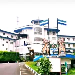 incendie-a-la-state-house-le-palais-presidentiel-de-sierra-leone-en-fumee-les-citoyens-irrites