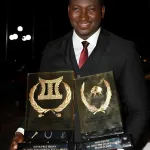 faustin-ehouman-un-journaliste-multitalent-sacre-super-ebony-2024-portrait