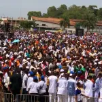 paque-2025-la-mission-mondiale-evangelico-reunit-80-000-chretiens-a-l-universite-fhb