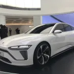 automobile-la-chine-veut-exporter-des-voitures-electriques-a-essence