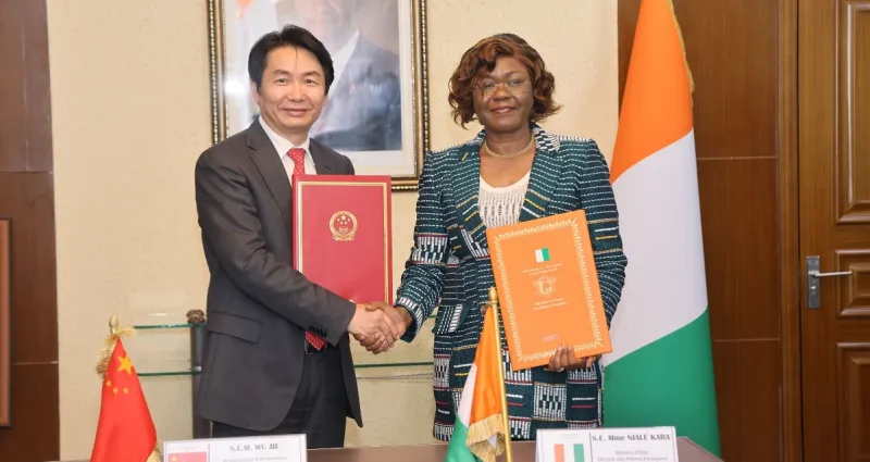 Affaires Etrangères : Kaba Nialé scelle deux accords majeurs de coopération avec la Chine