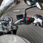 comment-conduire-en-moto-en-toute-securite
