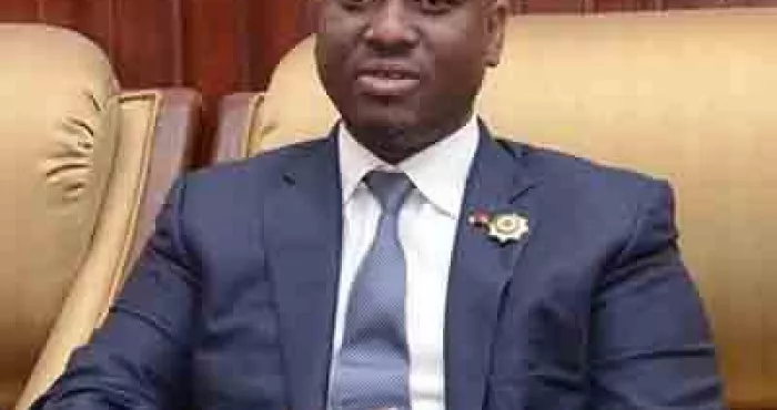 en-cote-d-ivoire-soro-n-en-fini-plus-de-s-expliquer
