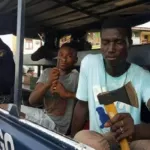 meeting-de-l-opposition-a-yopougon-des-microbes-blessent-sauvagement-a-la-machette-des-manifestants