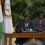 alassane-ouattara-promulgue-la-nouvelle-constitution