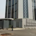 pres-de-1000-employes-de-la-bad-quitteront-bientot-la-cote-d-ivoire