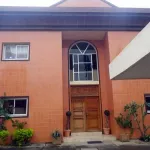 cocody-la-residence-d-un-ambassadeur-europeen-cambriolee