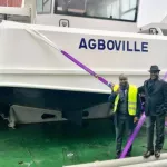 transport-lagunaire-les-bateaux-d-adama-bictogo-sur-la-lagune-ebrie-des-decembre