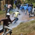 abobo-violents-affrontements-entre-populations-et-microbes-un-blesse-grave-et-un-vehicule-saccage