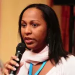 legislatives-2016-cocody-yasmina-ouegnin-met-la-pression-sur-la-cei