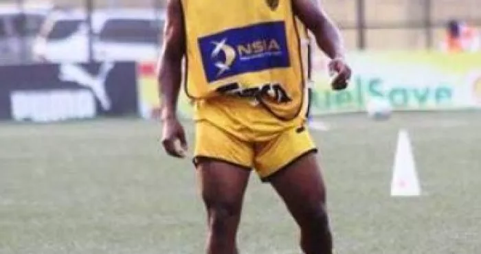 asec-d-abidjan-baky-le-conseiller-sportif-devenu-joueur