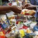 apres-la-descente-des-policiers-a-adjame-roxy-les-vendeuses-changent-de-strategie-pour-ecouler-les-faux-medicaments