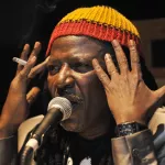 alpha-blondy-parle-a-ouattara-retirez-la-plainte-de-la-cote-d-ivoire-contre-gbagbo-et-ble-goude